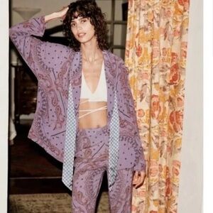 Zara Paisley Printed Lightweight Blazer Blouse Size Small